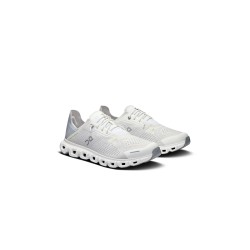 On CLOUD 6 COAST Baskets basses white glacier