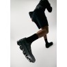 On CLOUDMONSTER Chaussures de running sur route all black